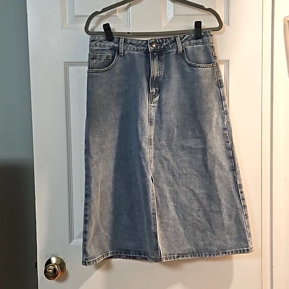 Denim Midi Skirt - Blue